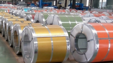 Tendências do mercado de bobinas com revestimento colorido: por que elas estão se tornando o material preferido para a construção moderna